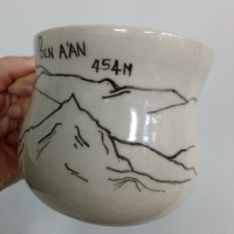 Hand painted mountain mug - Ben A'an