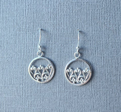 Sterling silver circle filagree earrings