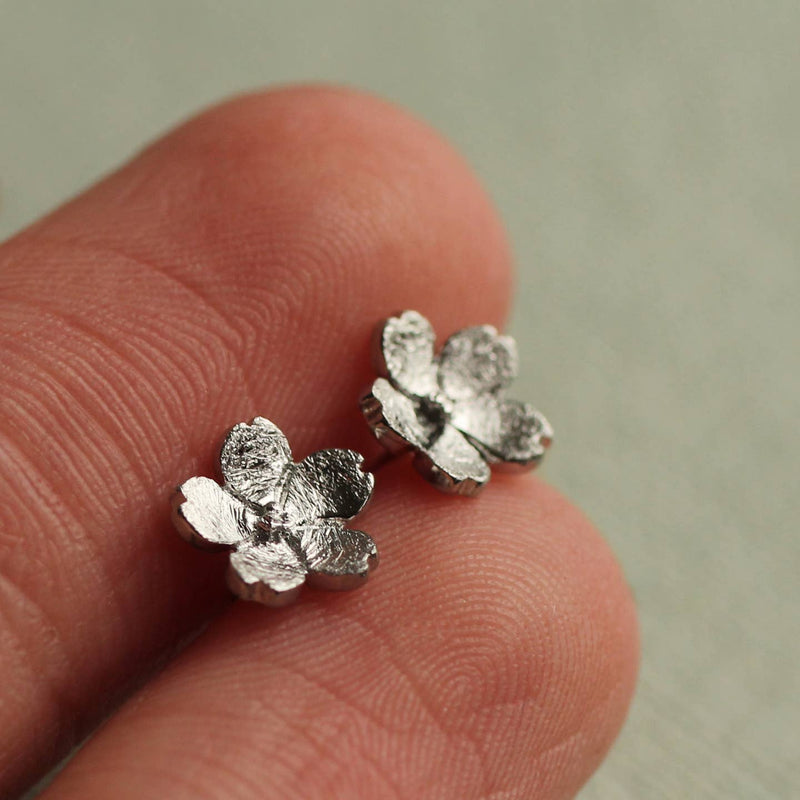 Forget-me-not sterling silver stud earrings