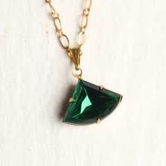 Emerald green Art Deco necklace