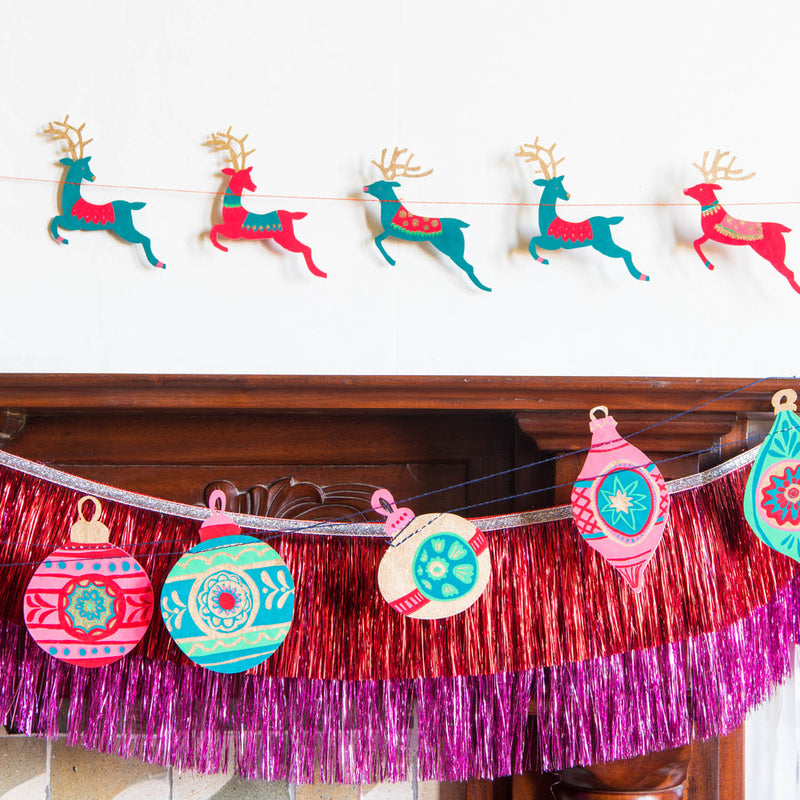 Paper garland - Colourful Reindeer (green & gold antlers)