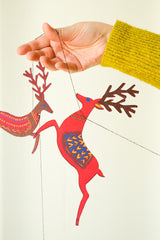 Paper garland - Reindeer (burgundy & red antlers)