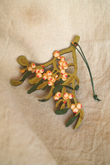 Wooden mistletoe decoration (single pack)