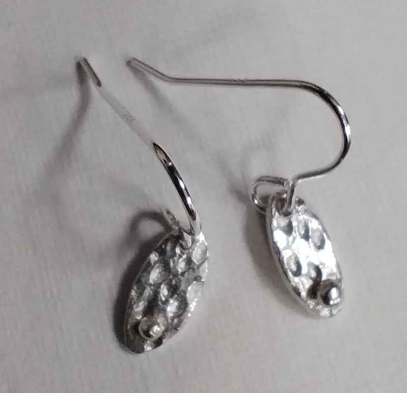 Fine silver mini oval textured earrings