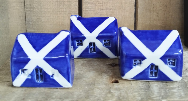 Ceramic Scottish bothy with Saltire decoration