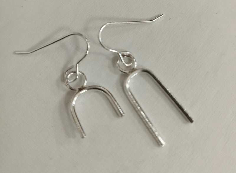 Sterling silver mismatch arch earrings