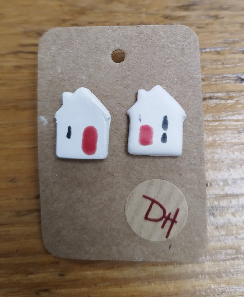 Ceramic wee house studs