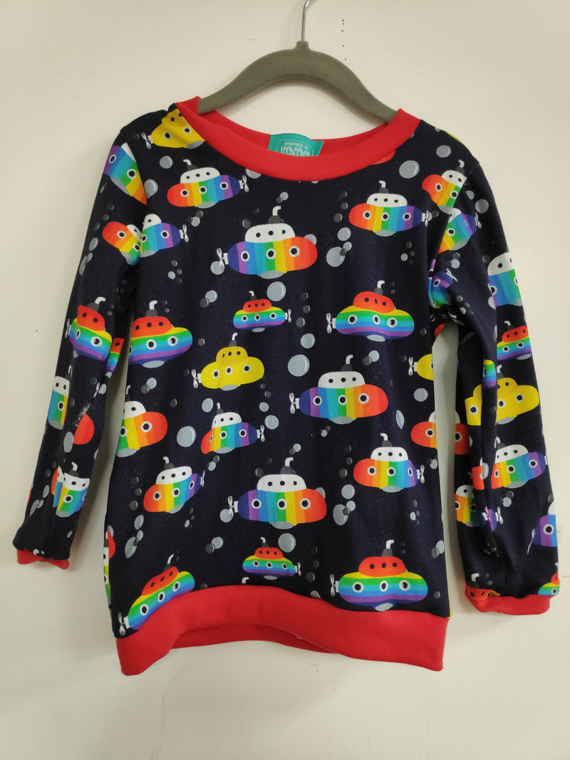 Long sleeved child t-shirt - rainbow submarines design (18-24 months, 2-3 years and 3-4 years)