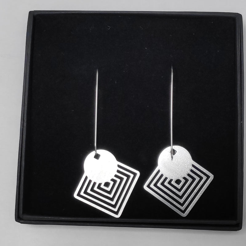 Circle on squares drop earrings