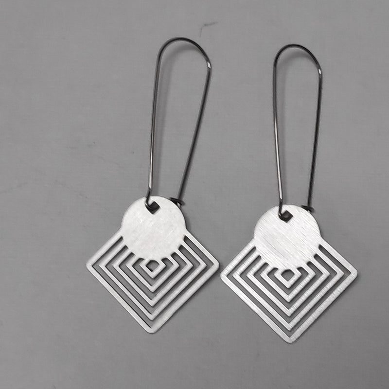 Circle on squares drop earrings
