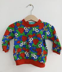 Long sleeved baby/child t-shirt - strawberries print (0-6 months)