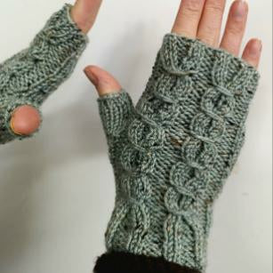 Hand knitted fingerless gloves - Column design