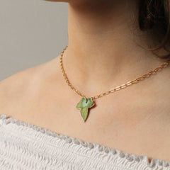 Ivy Leaf necklace (green or turquoise)
