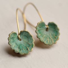 Leaf drop earrings (green or blue)