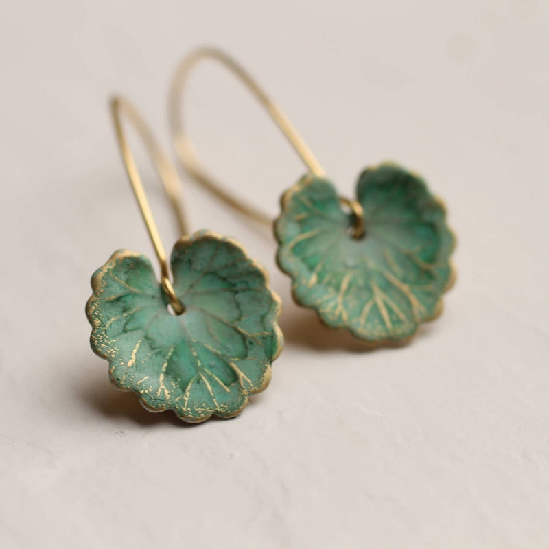 Leaf drop earrings (green or blue)