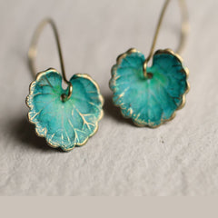 Leaf drop earrings (green or blue)