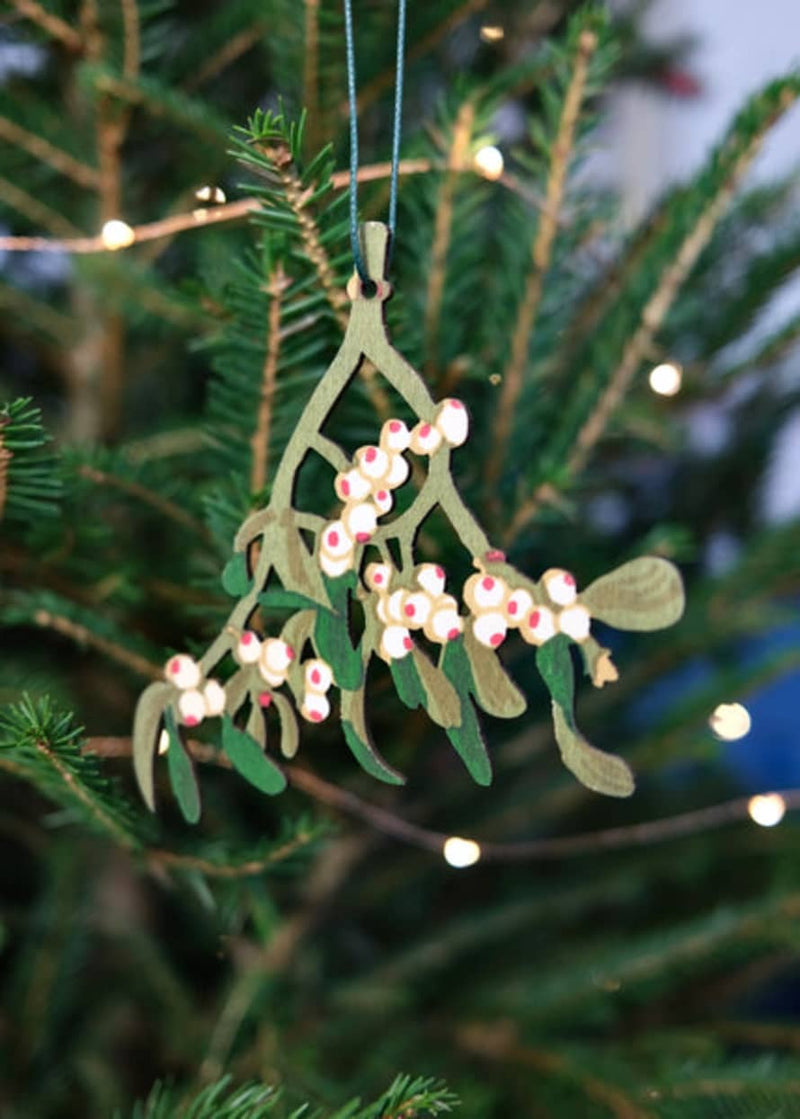 Wooden mistletoe decoration (single pack)