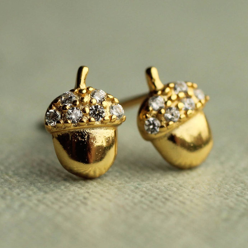 Acorn stud earrings