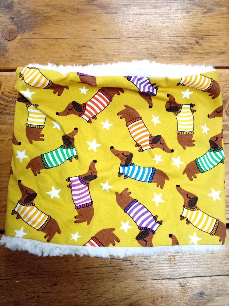 Kid's neck warmer/snood (4-11 years) - dachshund design