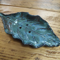Leaf ceramic soap dish!