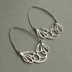 Art Nouveau flower hoop earrings