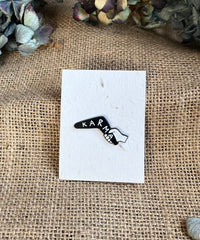 Enamel pin - Karma boomerang