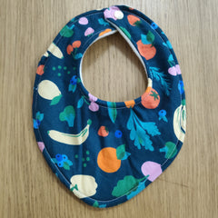Dribble style bib - fruit and veg print