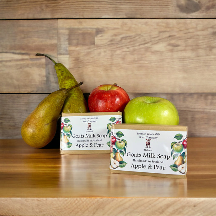 Handmade goats milk soap - apple & pear