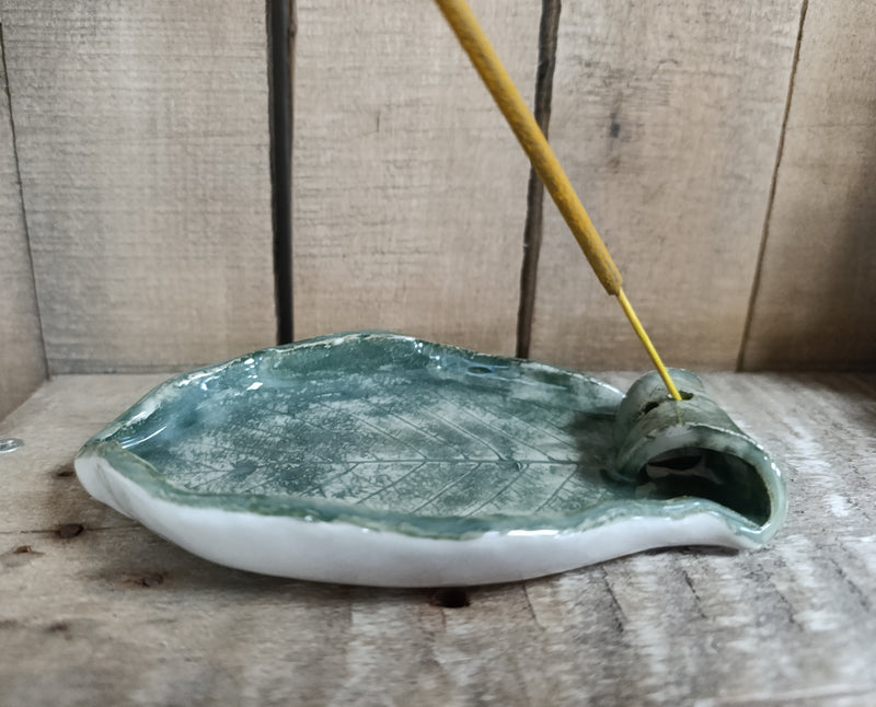 Ceramic leaf shaped incense holder
