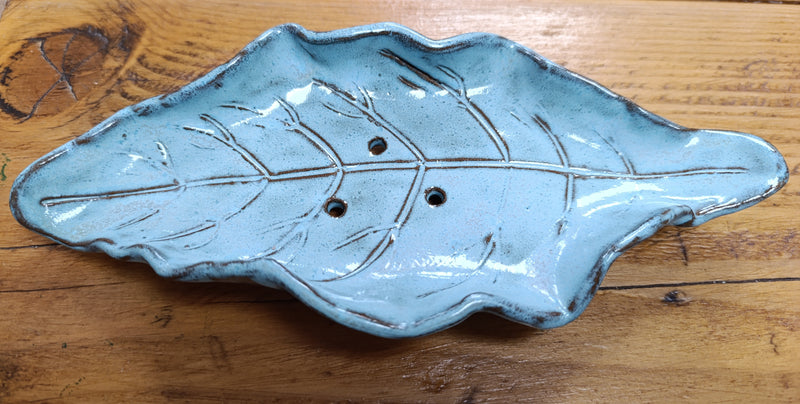 Leaf ceramic soap dish!