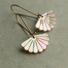 Mother of Pearl Art Deco scallop drop earrings