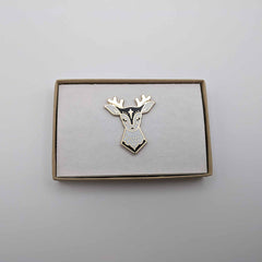 Enamel pin - Fairytale Deer (black)