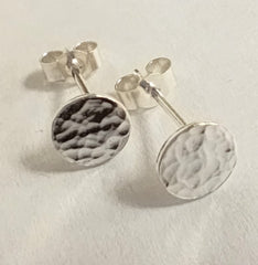 Sterling silver small hammered circle studs
