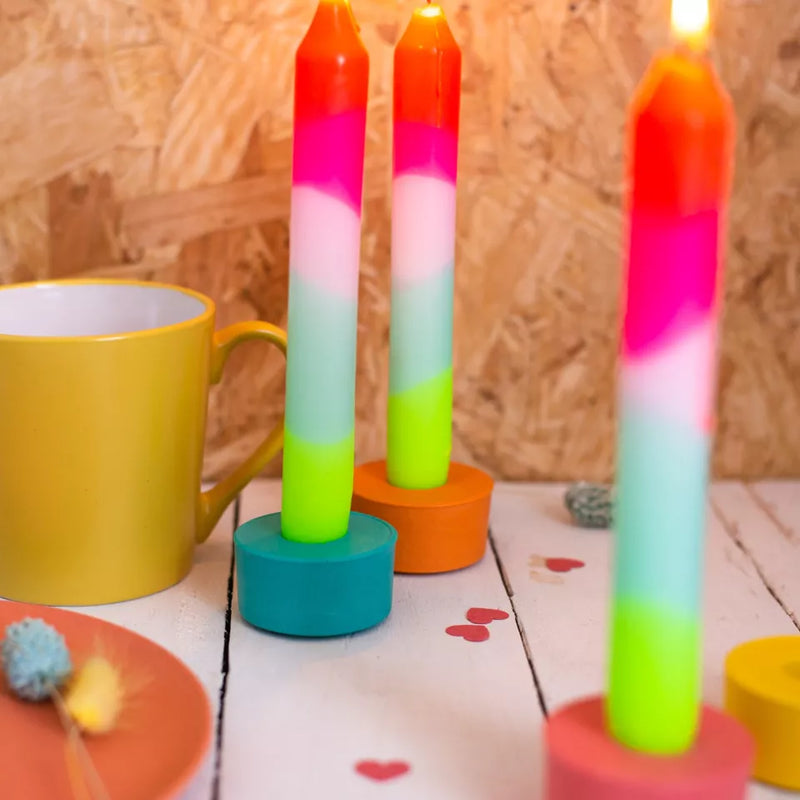 Bright round dinner candle holder (choice of 4 colours)