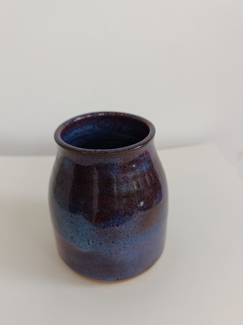 Hand thrown vase - Sunset glaze
