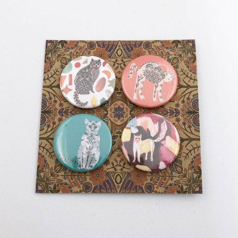 Set of 4 badges - Cats