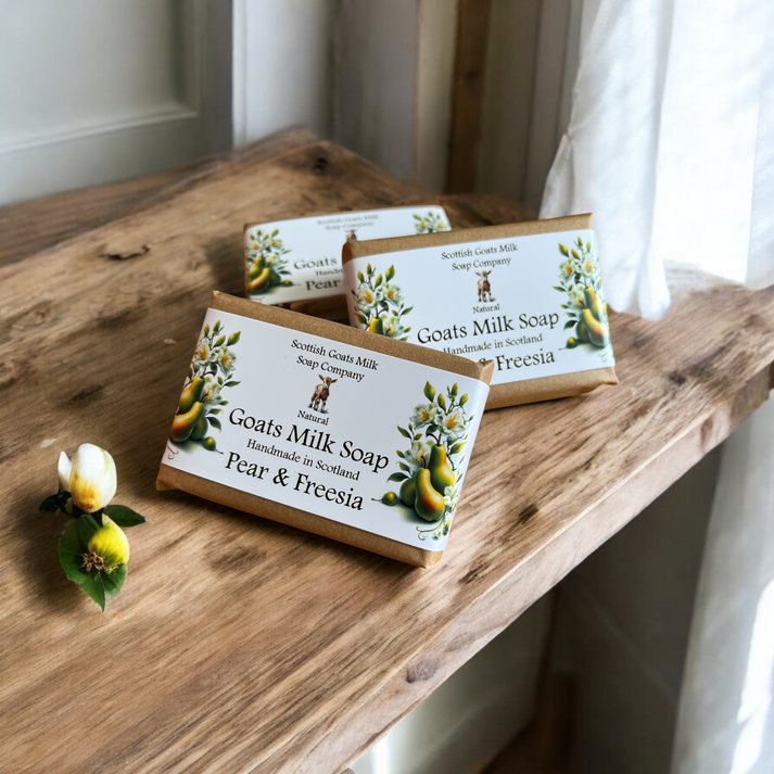 Handmade goats milk soap - pear & freesia