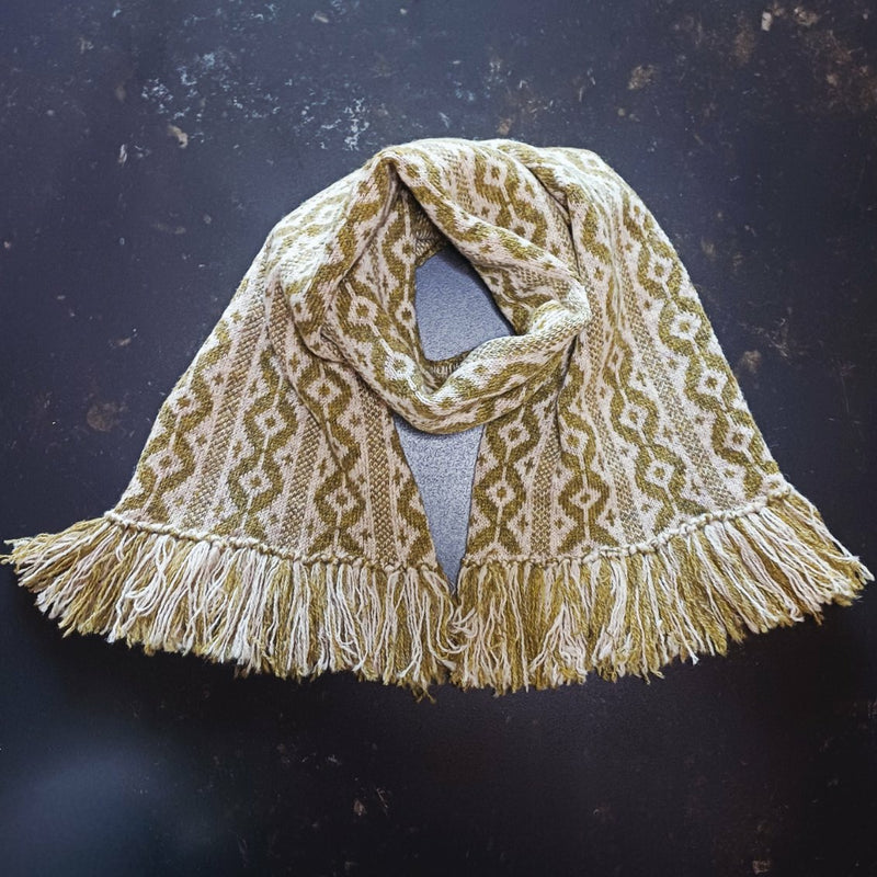 Knitted moss and natural Shetland Wool scarf - Templeton's Venetian Balcony