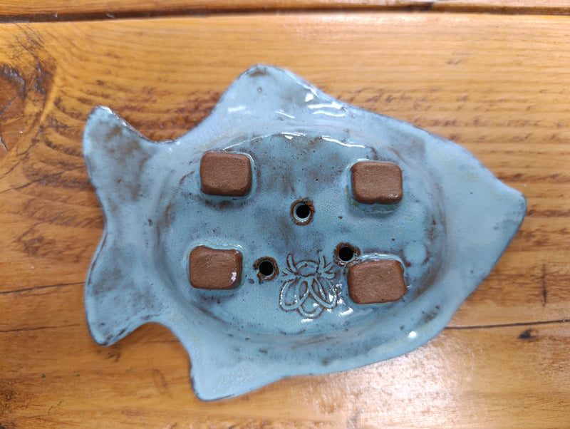 Fish ceramic soap dish!
