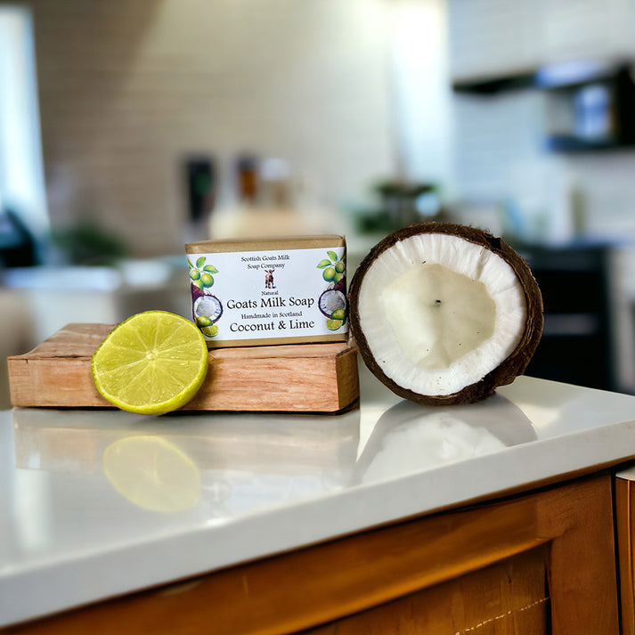 Handmade goats milk soap - coconut & lime