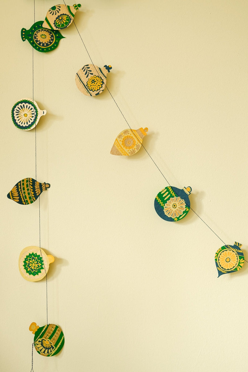 Paper garland - Christmas ornaments