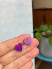 Ombre heart wooden studs