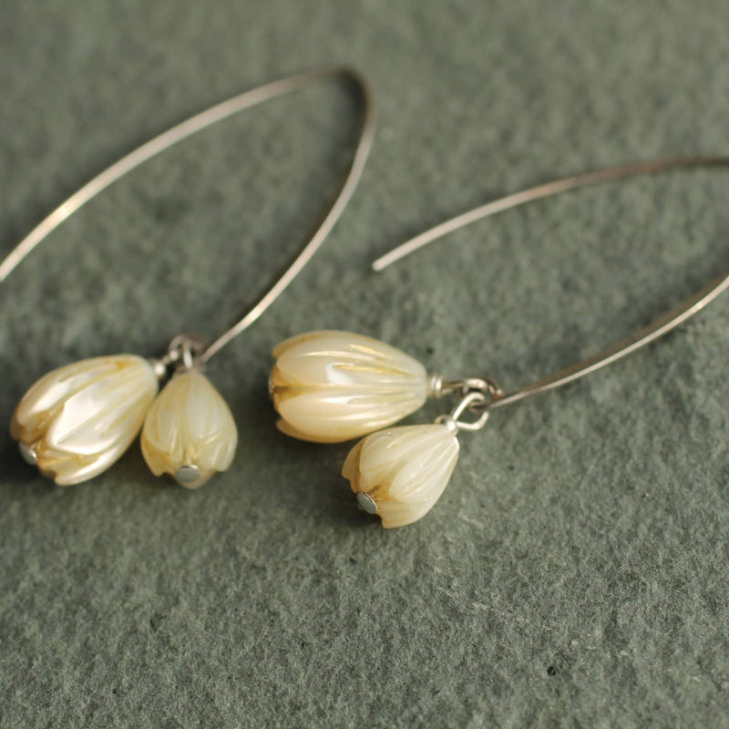 Mother of Pearl Snowdrop earrings