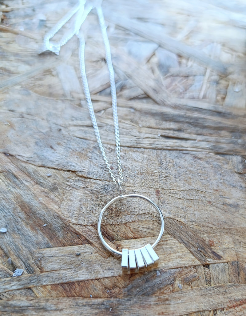 Sterling Silver 'motion' hoop necklace