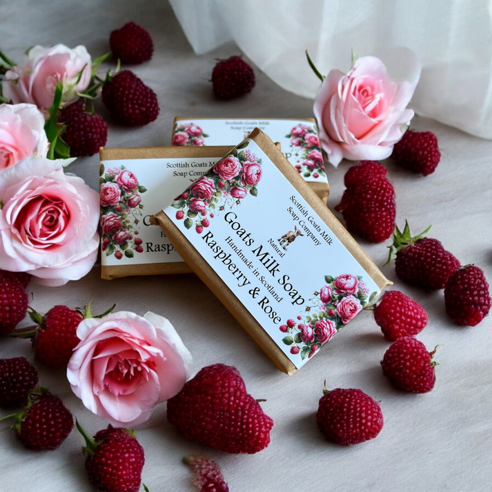Handmade goats milk soap - raspberry & rose