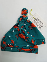 Baby knotted hat - crabs