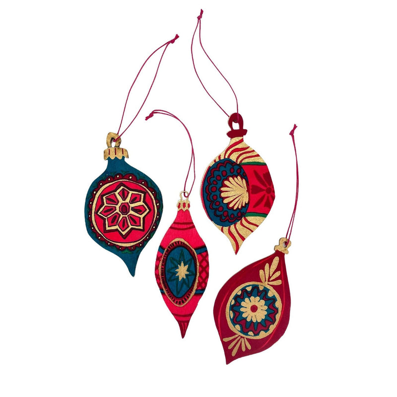 Wooden Bauble decorations (4-pack)