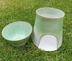 Ceramic wax melt/oil burner - green & white glaze