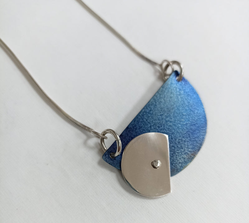 Blue titanium & sterling silver necklace