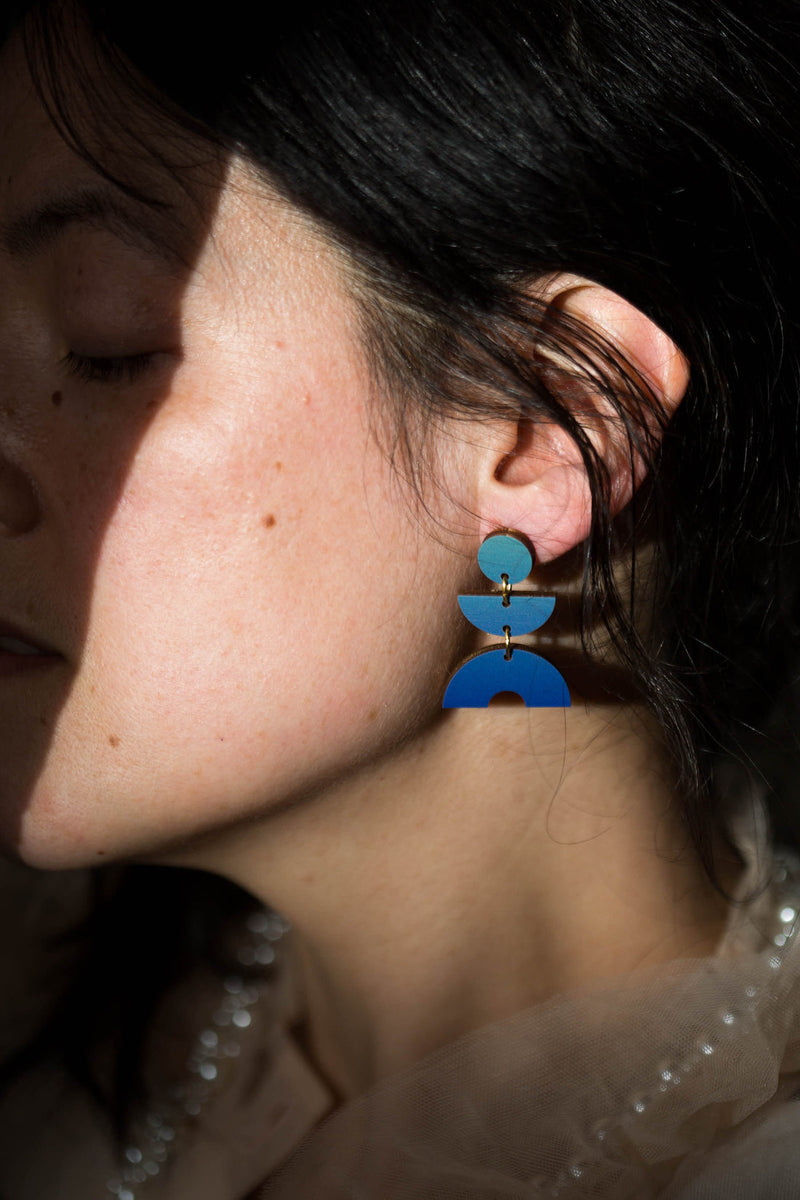 Paradiso wooden earrings - different colours available